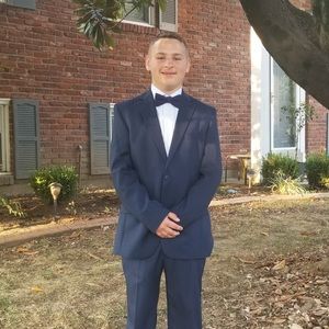 Meet your Posher, Carter